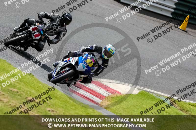 cadwell no limits trackday;cadwell park;cadwell park photographs;cadwell trackday photographs;enduro digital images;event digital images;eventdigitalimages;no limits trackdays;peter wileman photography;racing digital images;trackday digital images;trackday photos